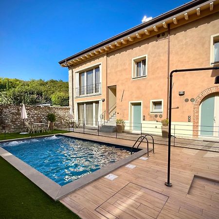 Villa Fontanelle Gardapartments Polpenazze del Garda Kültér fotó