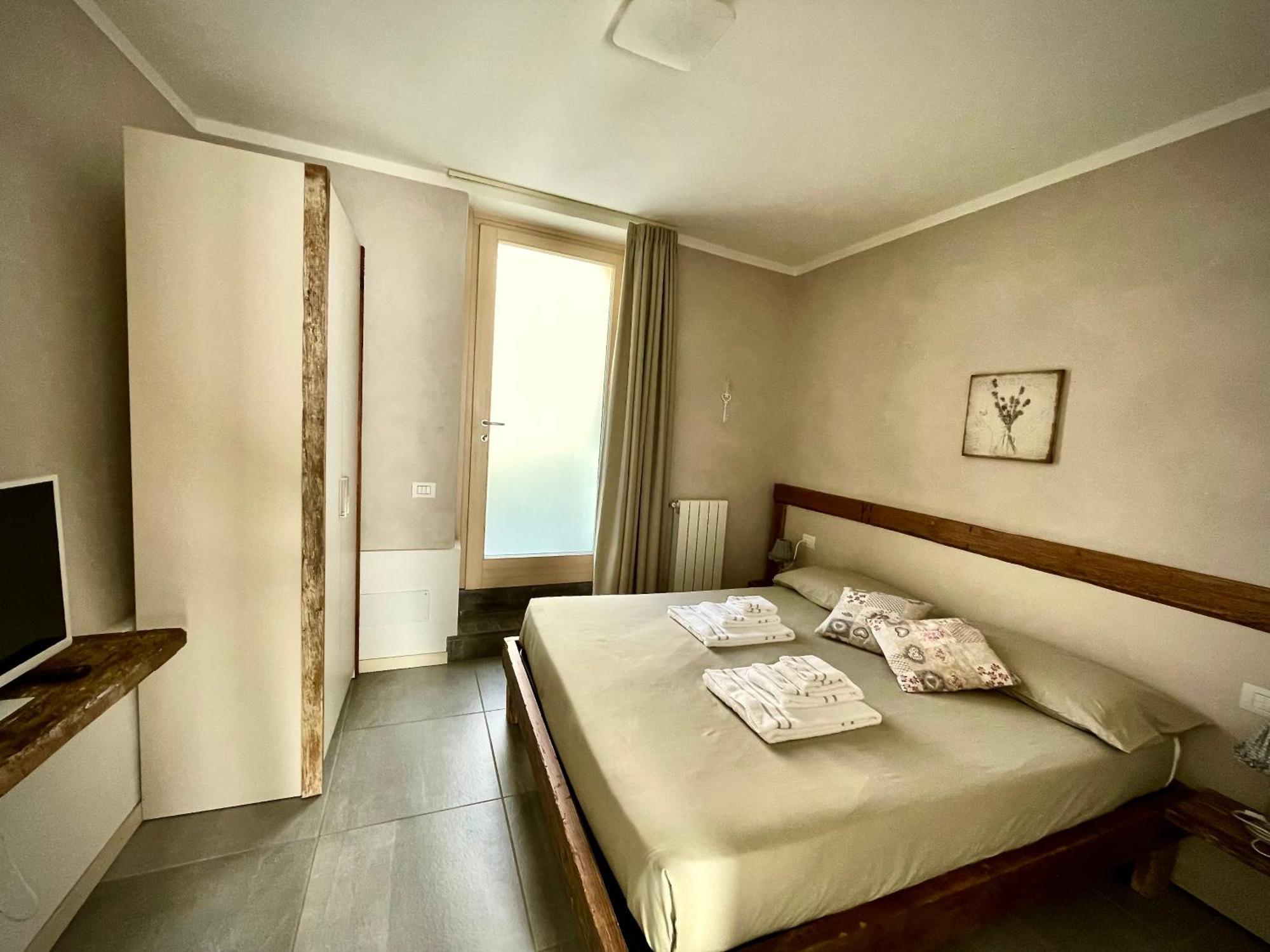Villa Fontanelle Gardapartments Polpenazze del Garda Kültér fotó