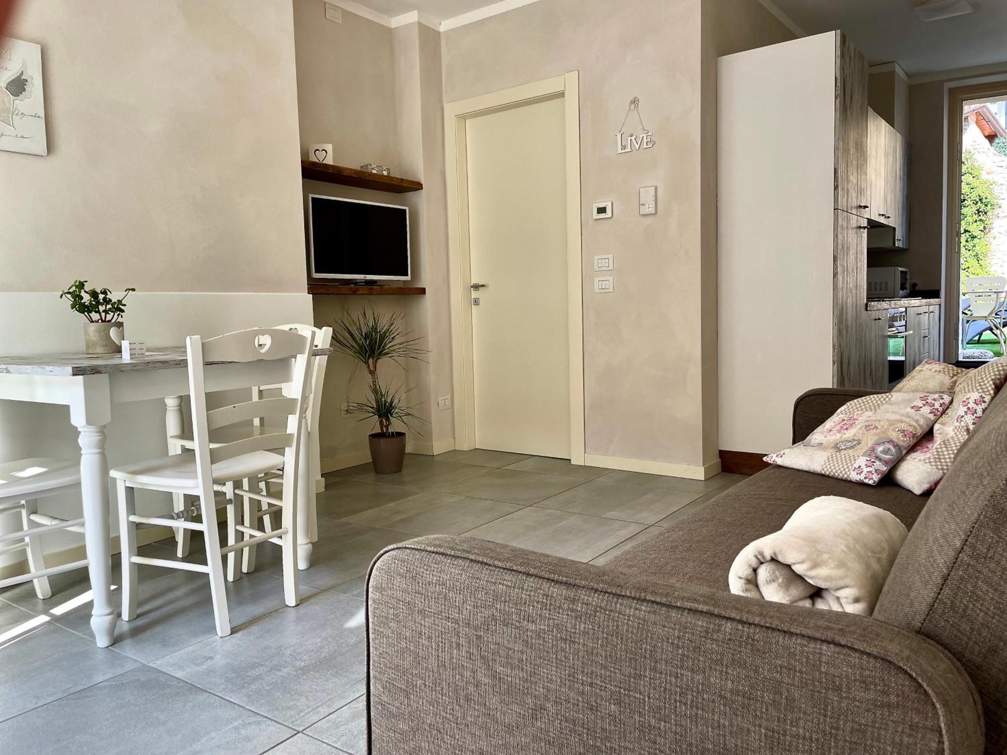 Villa Fontanelle Gardapartments Polpenazze del Garda Kültér fotó