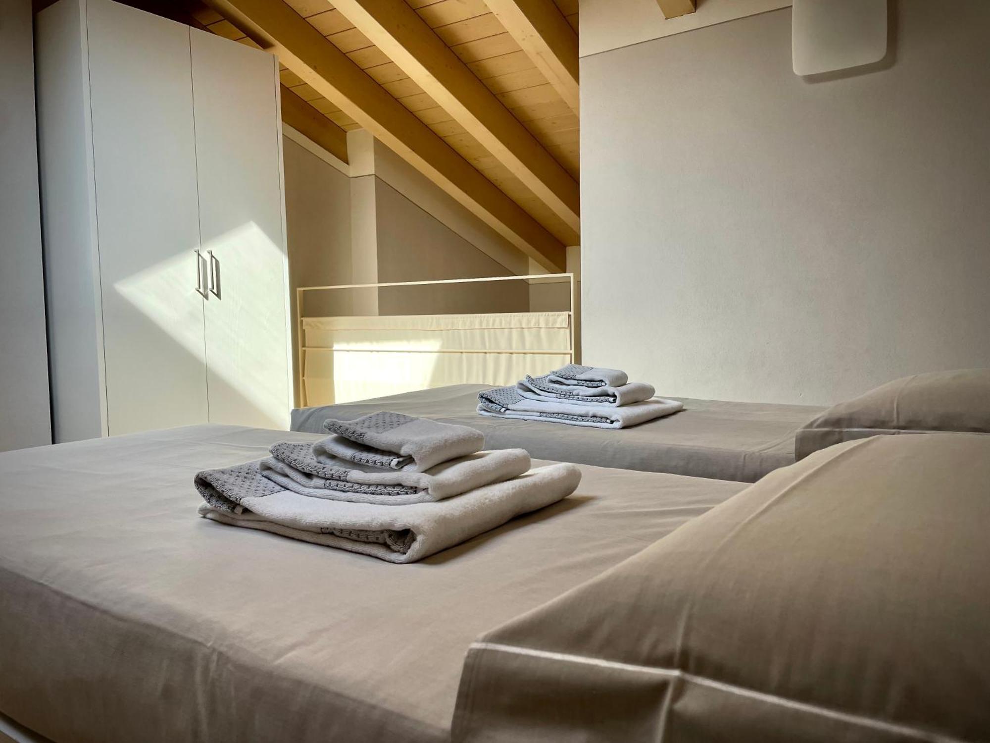Villa Fontanelle Gardapartments Polpenazze del Garda Kültér fotó