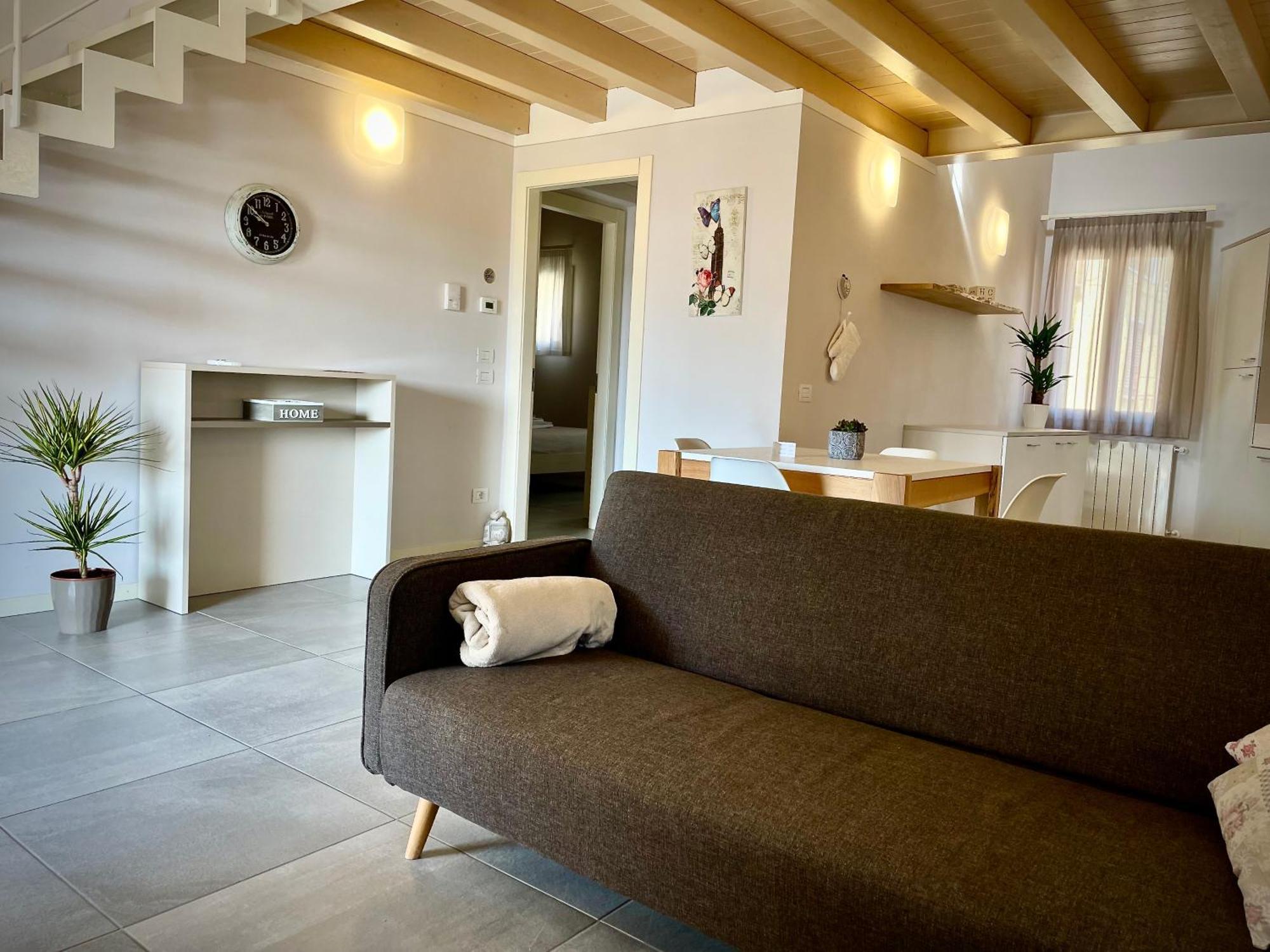 Villa Fontanelle Gardapartments Polpenazze del Garda Kültér fotó